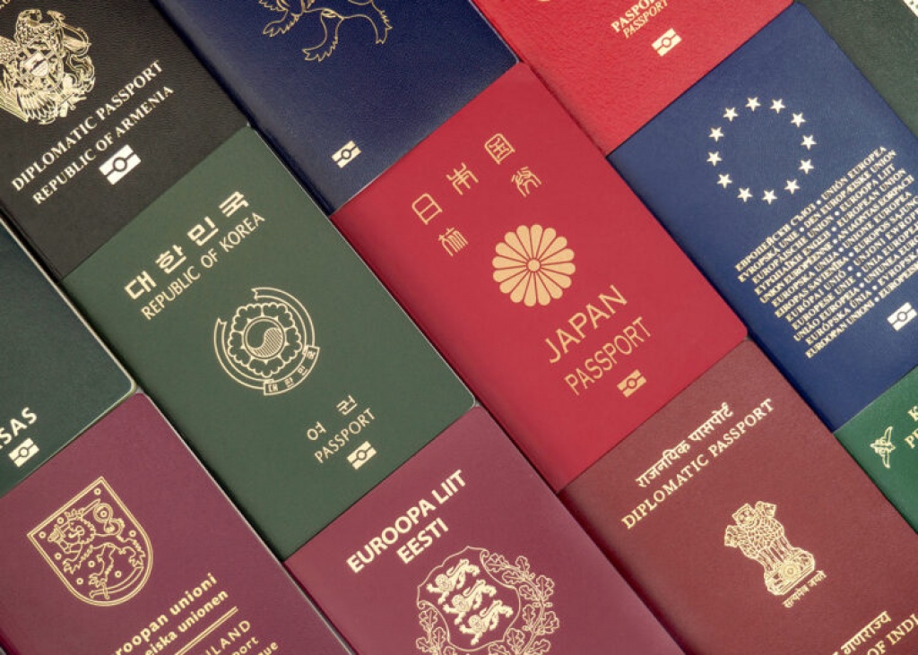 Un deuxième passeport est plus de liberté pour les riches du monde entier . Le Groupe Christian KALIN propose la nationalité Malte et Chypre aux personnes qui désirent légalement un deuxième passeport .Nous donnons aux riches ou à toutes personnes