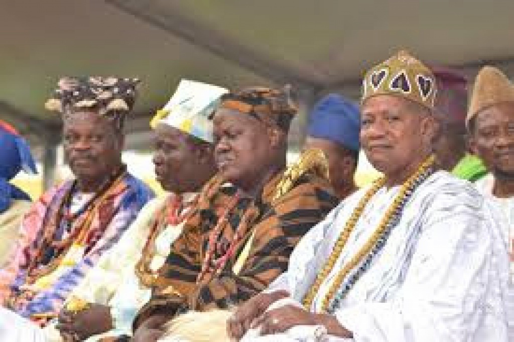 +33 7 80 93 50 17  LE PUISSANT RITUEL DE FICELAGE VODOU DE RETOUR D'AFFECTION