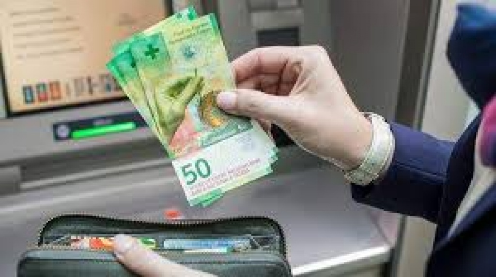 Vous qui êtes dans le besoin de l'argent en Suisse / Chantalnorin02@gmail.com / whatssap: +33756901515