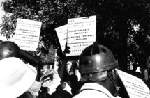 A propos de l’absence de Mamadou Dia et Senghor lors de l’accueil du Général de Gaulle le 26 août 1958 à la Place Protêt.