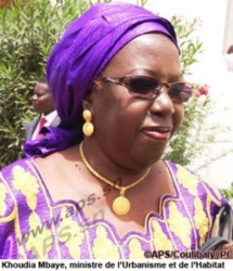 Khoudia Mbaye relève des ‘’lenteurs’’ dans l’achèvement des chantiers de Fatick