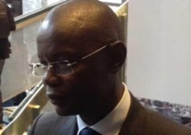 TRANSPARENCE DANS LA GESTION DES MARCHES PUBLICS Le ministère de l’Environnement à l’heure du Code TRANSPARENCE DANS LA GESTION DES MARCHES PUBLICS Le ministère de l’Environnement à l’heure du Code