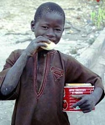 ERADICATION DE LA «MENDICITE ALIMENTAIRE» DES TALIBES Lancement d'un Projet « Mbanax », ce 20 avril ERADICATION DE LA «MENDICITE ALIMENTAIRE» DES TALIBES Lancement d'un Projet « Mbanax », ce 20 avril