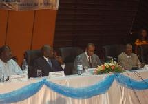 ASSISES DE LA DECENTRALISATION, Une pratique à pérenniser périodiquement ASSISES DE LA DECENTRALISATION, Une pratique à pérenniser périodiquement