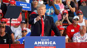 Donald Trump remporte le premier caucus républicain en Iowa