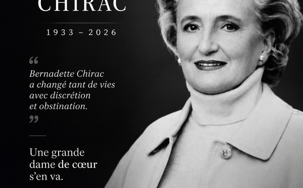 #RIP ⚫️ #EmmanuelMacron 🇫🇷 « Mon épouse et moi avons appris avec beaucoup de tristesse la disparition de Bernadette Chirac.